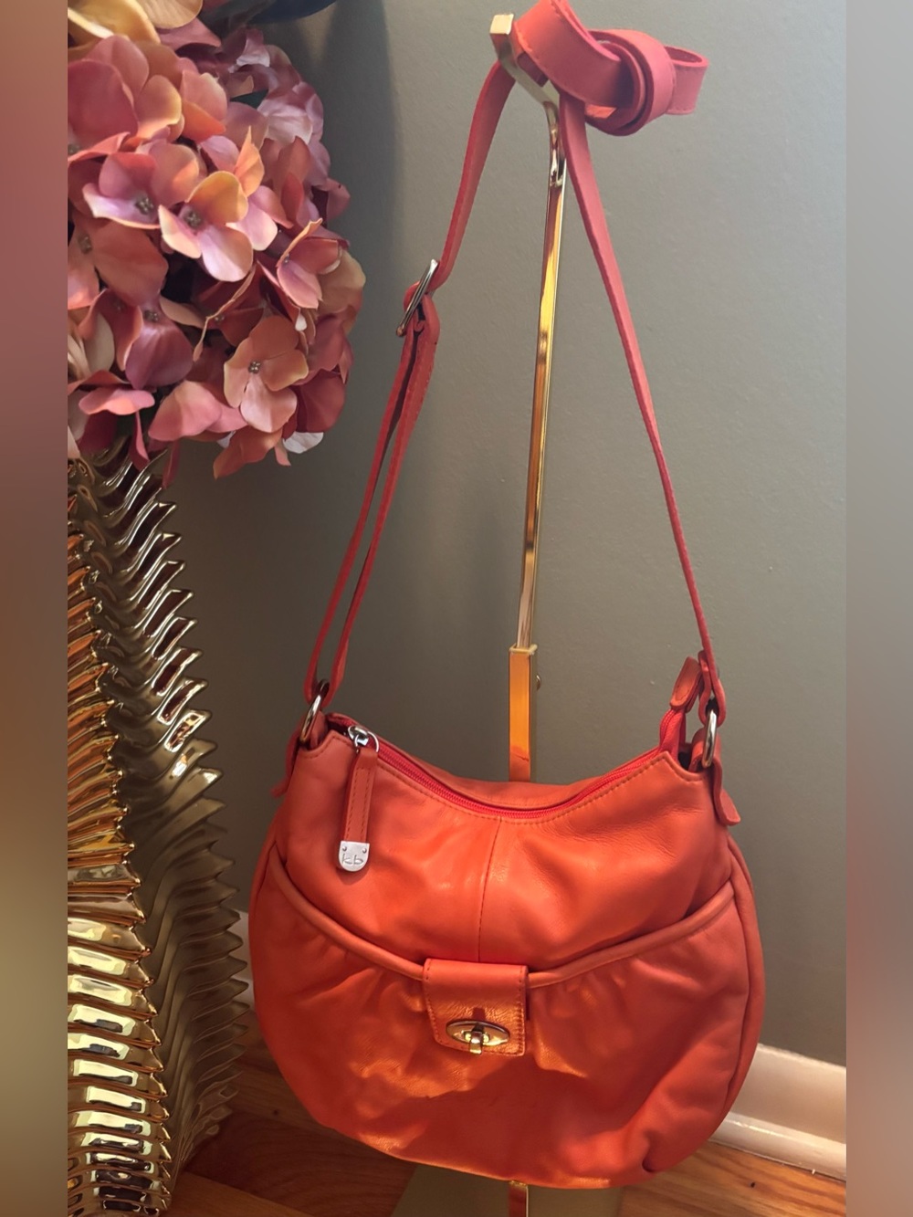 Kastia Blu Genuine Leather Crossbody Bag – Like New condition